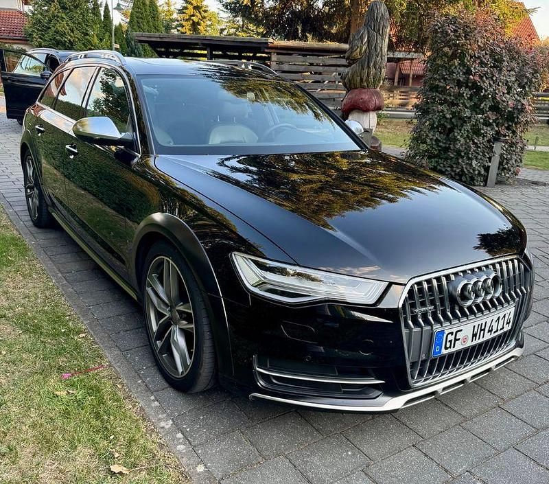 Schwarz Gebraucht 2017 Audi A6 Allroad Ambiente Kombi | 25.400 € - Bild 1/4