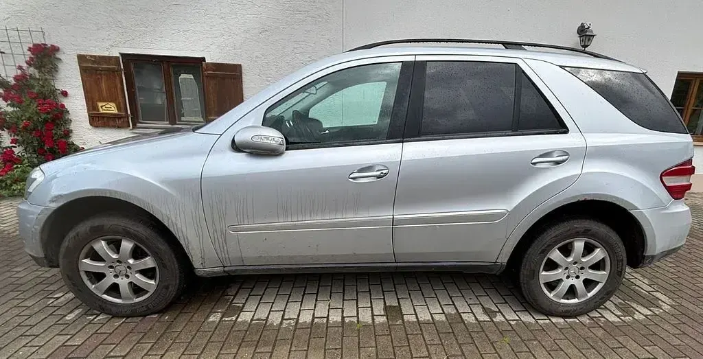 Gebraucht Mercedes ML280 190 PS (139 kW) 2007 Silber SUV