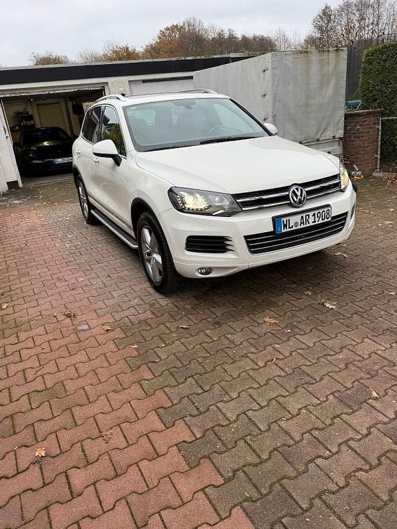 Gebraucht VW Touareg 239 PS (175 kW) 2010 Weiß SUV