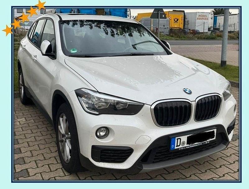 Weiß Gebraucht 2019 BMW X1 Sport Line SUV | 18.000 € (Superpreis) - Bild 1/4