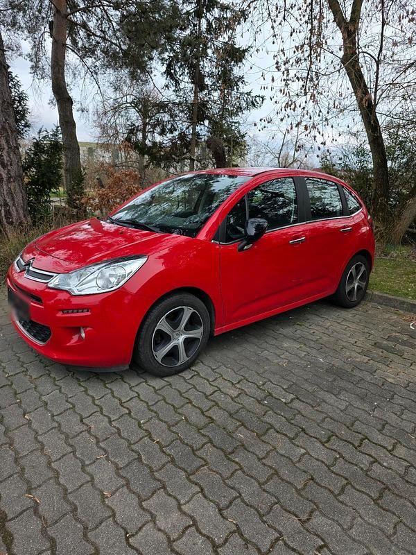Gebraucht Citroën C3 SELECTION 68 PS (50 kW) 2016 Rot Kombi