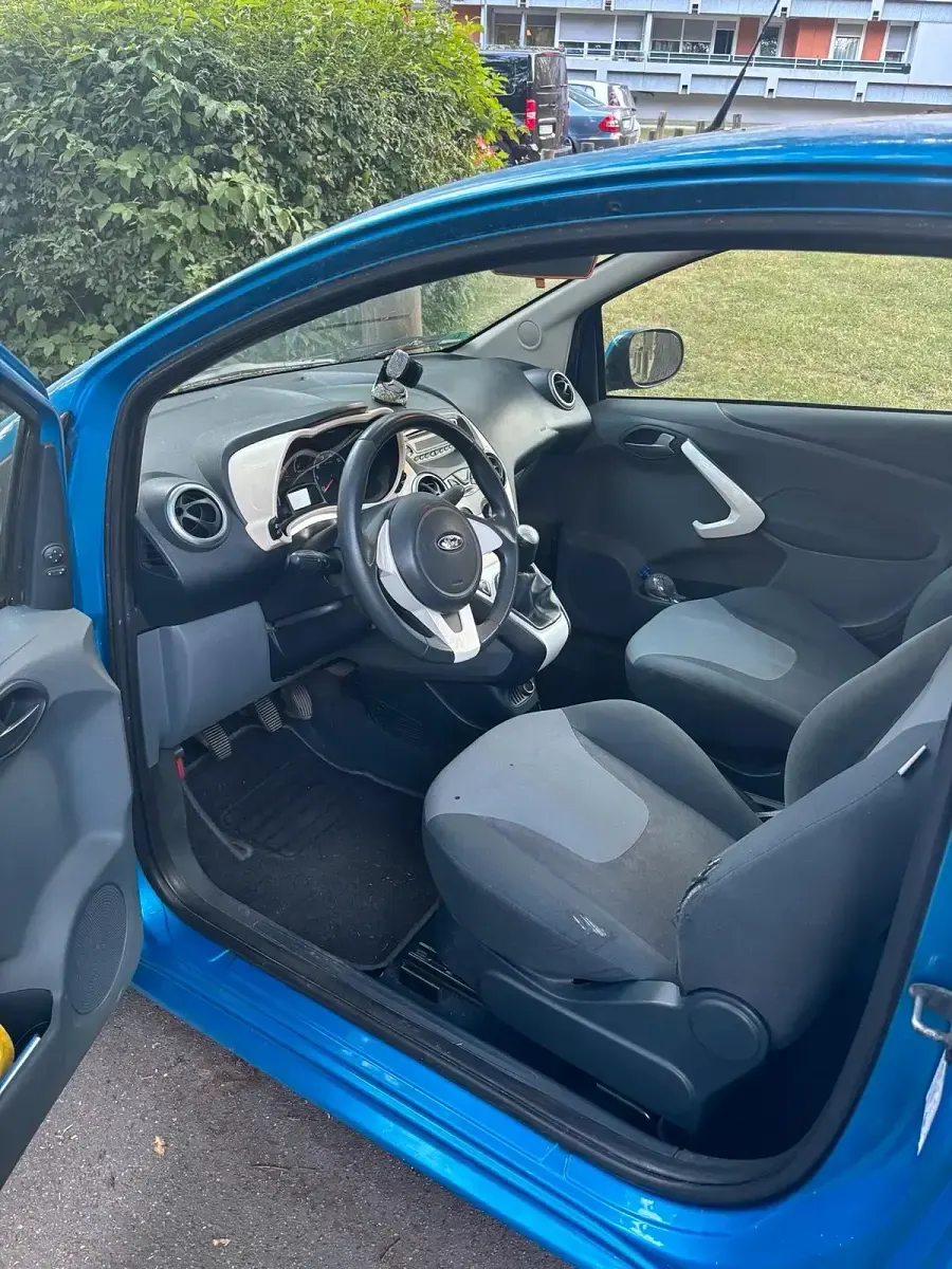 Gebraucht Ford Ka 63 PS (46 kW) 2009 Blau Kleinwagen
