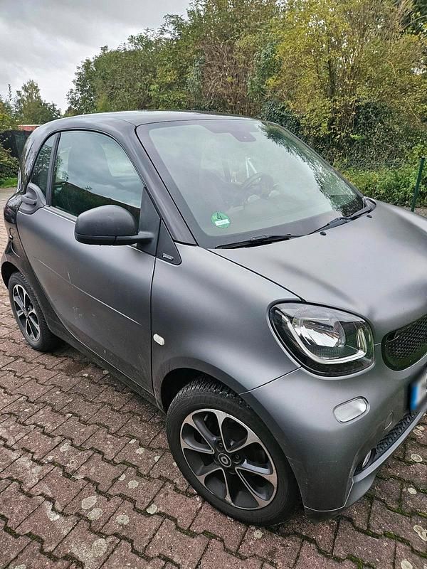 Gebraucht Smart ForTwo Coupé 71 PS (52 kW) 2017 Grau Coupé