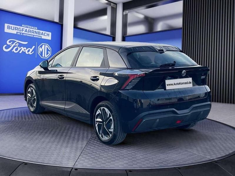 Gebraucht MG MG4 EV 125 kW (170 PS) 2025 Pebble black Kleinwagen