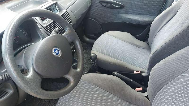 Gebraucht Fiat Punto 60 PS (44 kW) 2003 Limousine