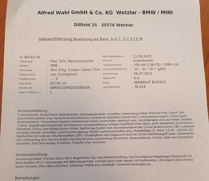 Gebraucht Mini Cooper Classic 136 PS (100 kW) 2023 Schwarz Kleinwagen