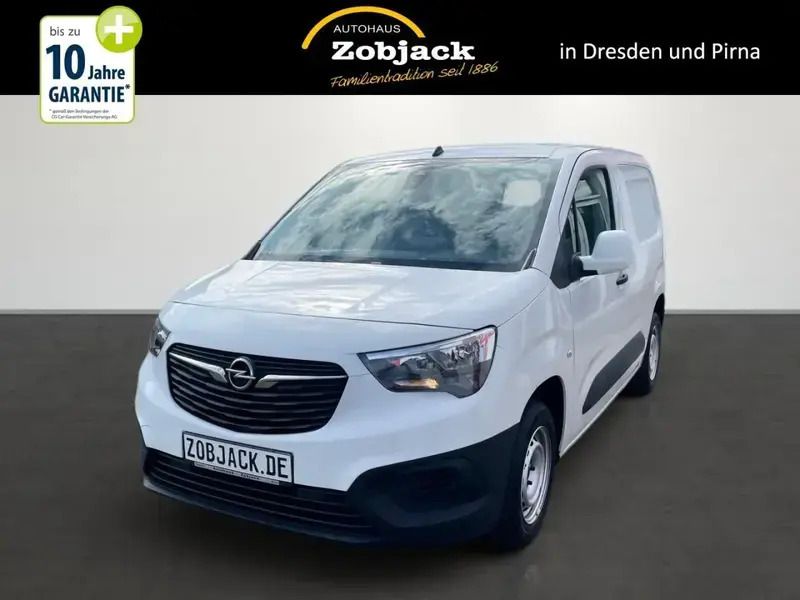 Weiß Gebraucht 2021 Opel Combo Van / Kleinbus | 15.900 € (Guter Preis) - Bild 1/3