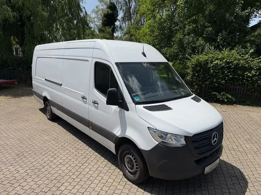 Gebraucht Mercedes Sprinter 170 PS (125 kW) 2023 Weiß Van