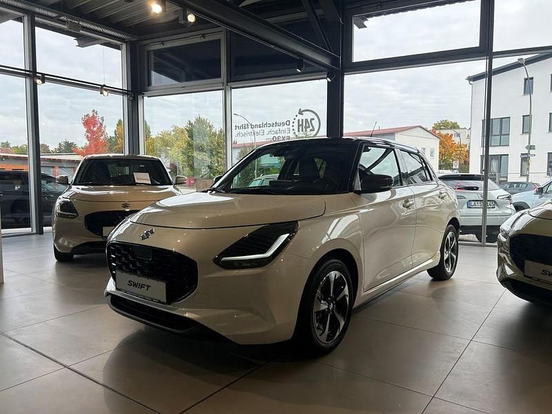 Weiss Neu 2025 Suzuki Swift Comfort+ Kleinwagen | 21.990 € - Bild 1/4