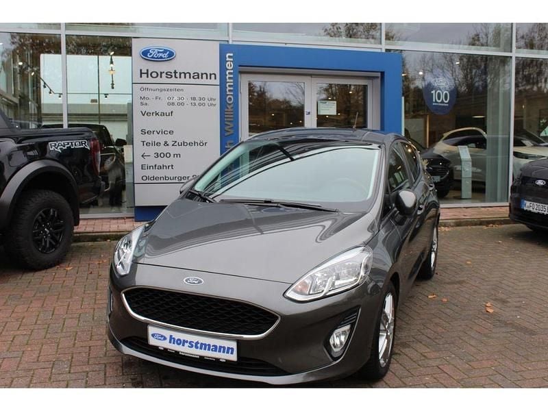 Grau Gebraucht 2020 Ford Fiesta Cool & Connect Limousine | 14.750 € (Teuer) - Bild 1/4