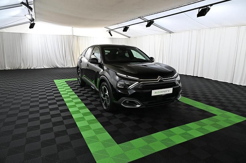 Gebraucht Citroën C4 131 PS (96 kW) 2024 Schwarz SUV