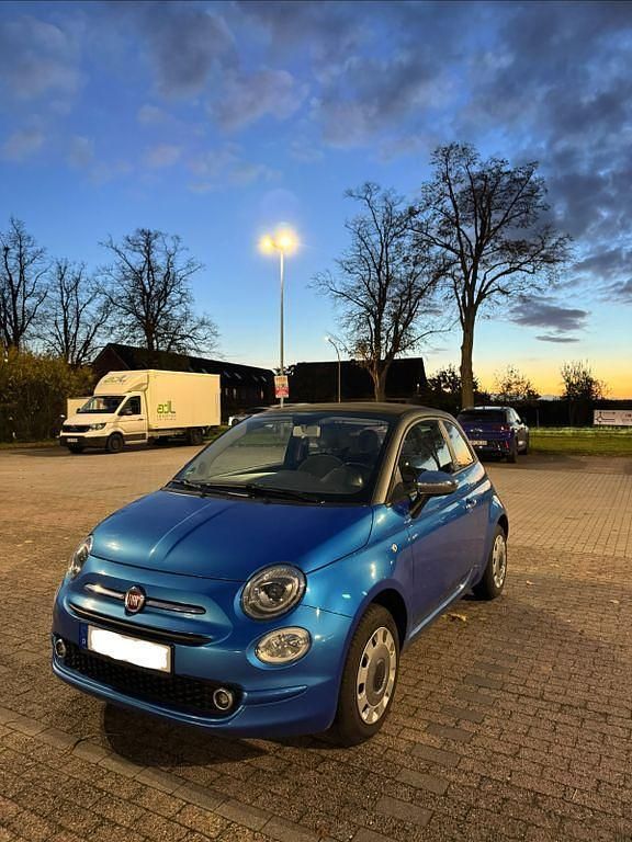 Blau Gebraucht 2017 Fiat 500C Mirror Cabrio | 10.299 € (Fairer Preis) - Bild 1/4