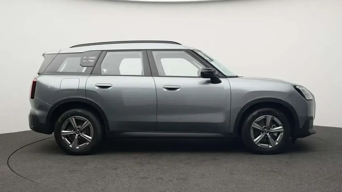 Gebraucht Mini Countryman Classic 163 PS (119 kW) 2025 Grün SUV