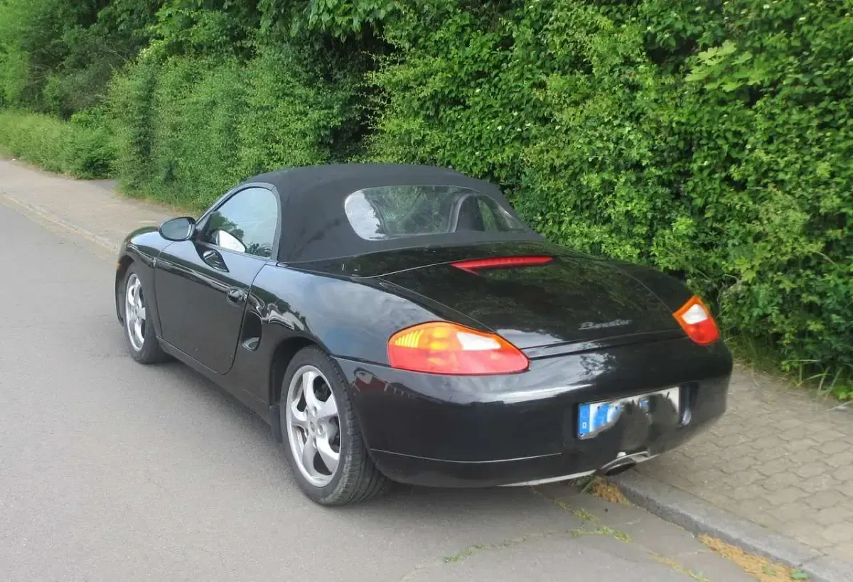 Gebraucht Porsche Boxster 220 PS (161 kW) 2002 Schwarz Cabrio