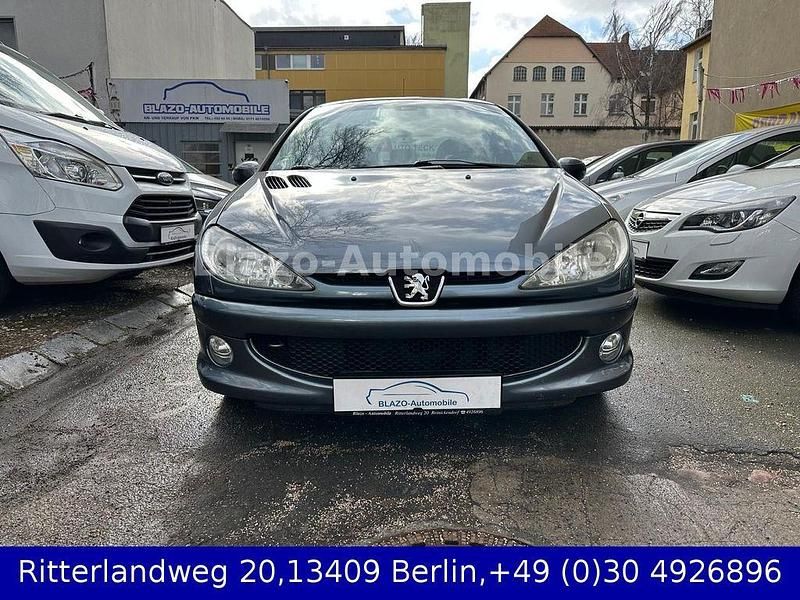 Gebraucht Peugeot 206 75 PS (55 kW) 2006 Grau Limousine