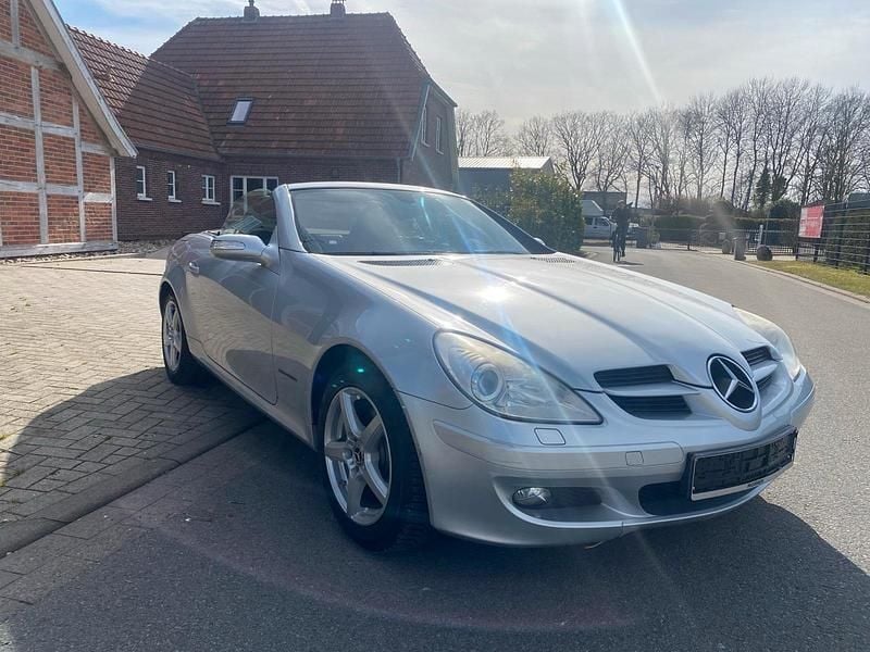 Gebraucht Mercedes SLK200 160 PS (117 kW) 2005 Silber Cabrio