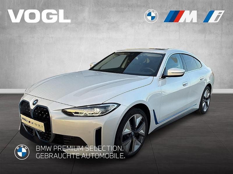 Mineralweiß Gebraucht 2023 BMW i4 Limousine | 38.490 € (Fairer Preis) - Bild 1/4