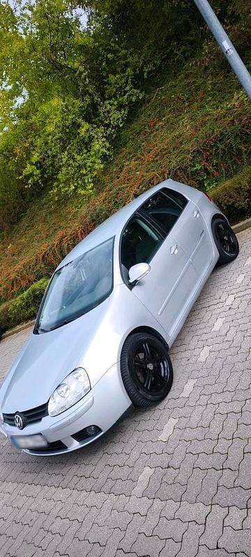 Gebraucht VW Golf V 109 PS (80 kW) 2007 Silber Kleinwagen