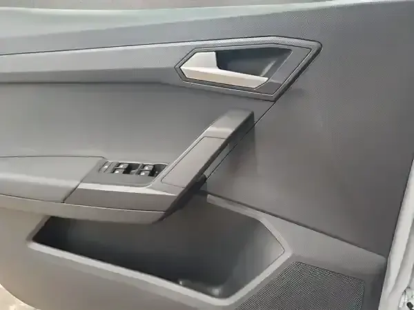 Gebraucht Seat Arona Style 110 PS (80 kW) 2023 Nevada weiß metallic SUV