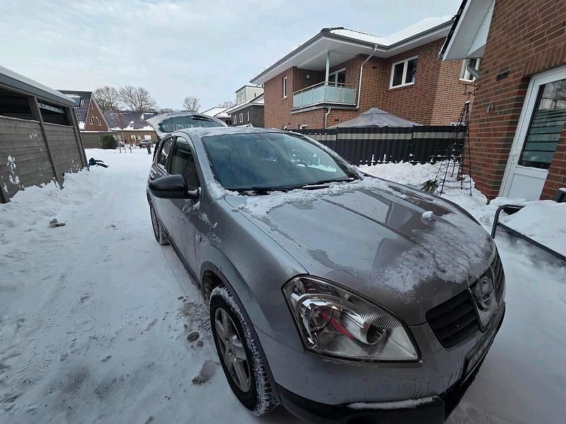 Silber Gebraucht 2009 Nissan Qashqai SUV | 7.200 € - Bild 1/4