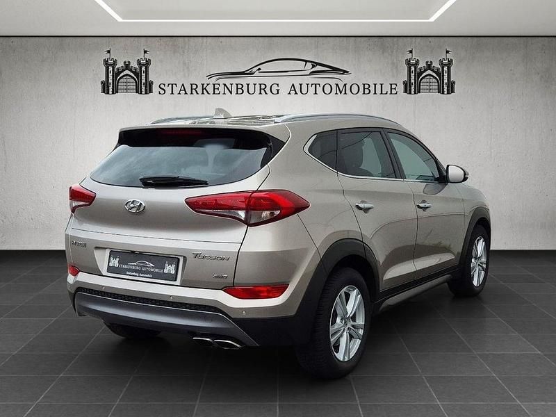 Gebraucht Hyundai Tucson Premium 177 PS (130 kW) 2015 Weiß SUV