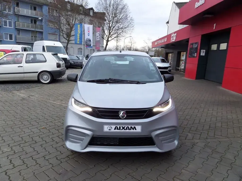 Neu Aixam AMBITION Pack 2026 Silber Kleinwagen