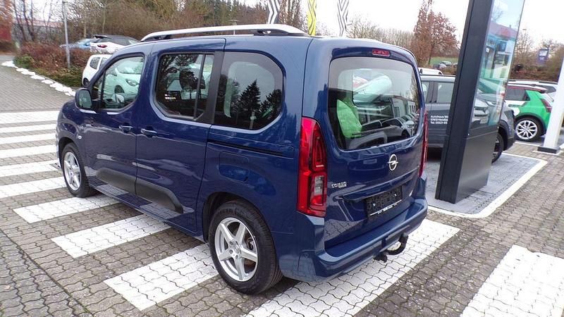 Gebraucht Opel Combo Life Edition 110 PS (80 kW) 2019 Blau Limousine