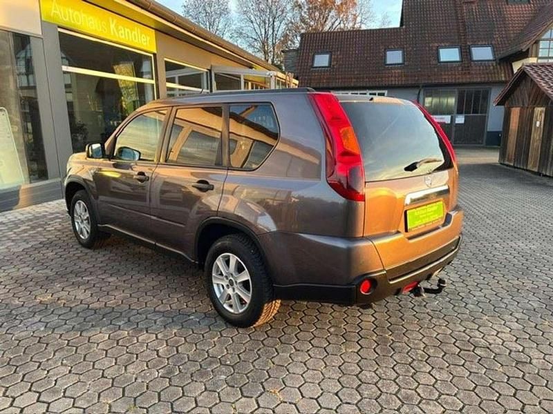 Gebraucht Nissan X-Trail SE 150 PS (110 kW) 2007 Kodai mauve (m) SUV
