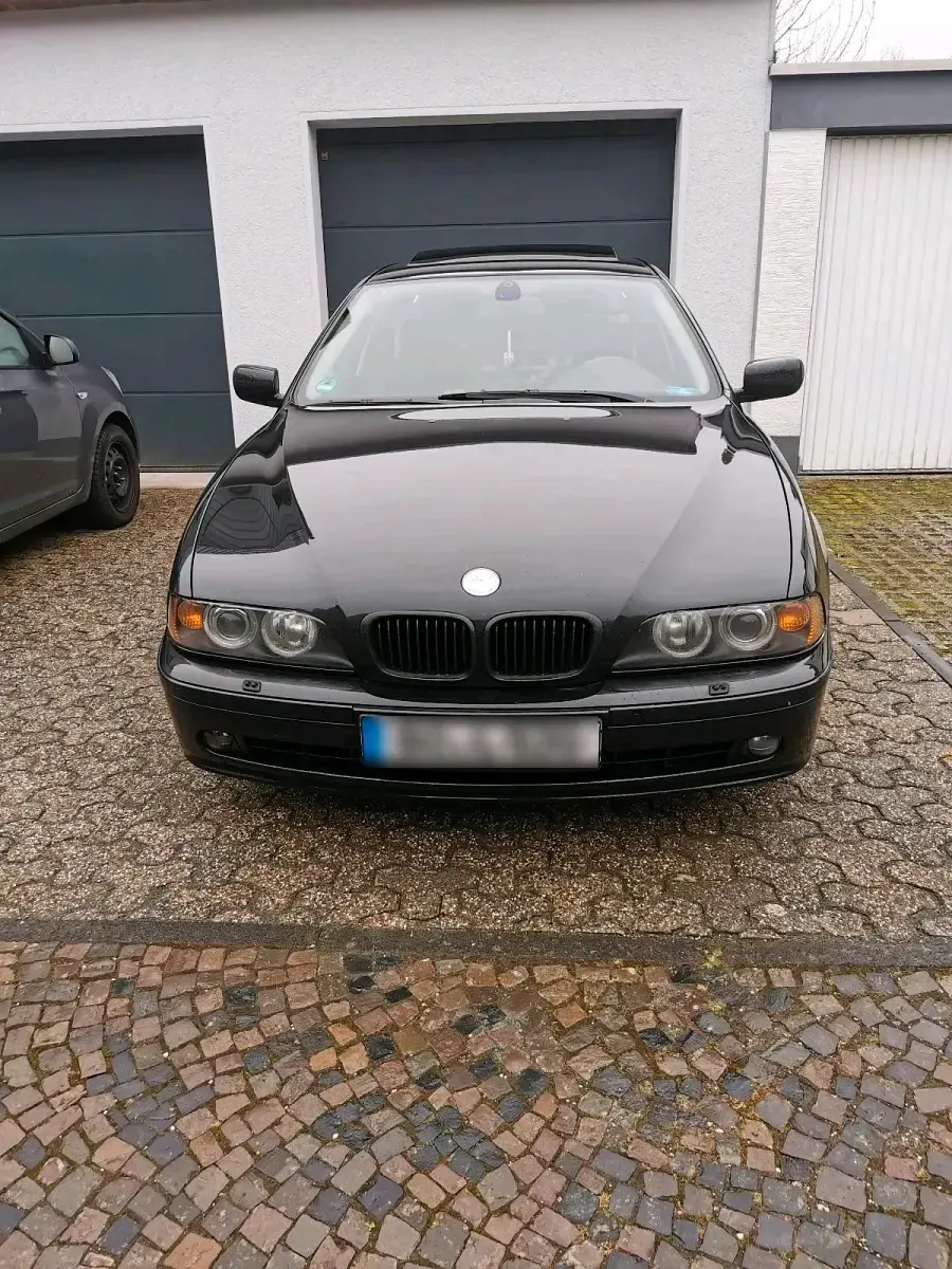 Gebraucht BMW 520 170 PS (125 kW) 2000 Schwarz Limousine
