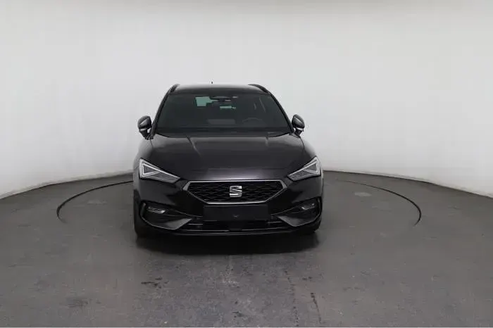 Neu Seat Leon ST FR 150 PS (110 kW) 2026 Schwarz, midnight schwarz (0e0e) Kombi