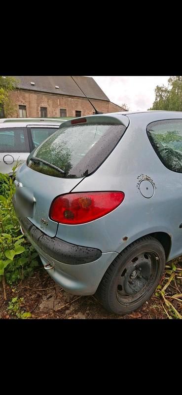 Gebraucht Peugeot 206 60 PS (44 kW) 2003 Blau Kleinwagen