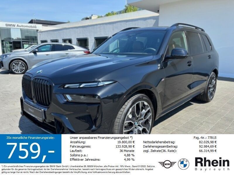 Saphirschwarz metallic Neu 2025 BMW X7 M Sport SUV | 103.129 € - Bild 1/4