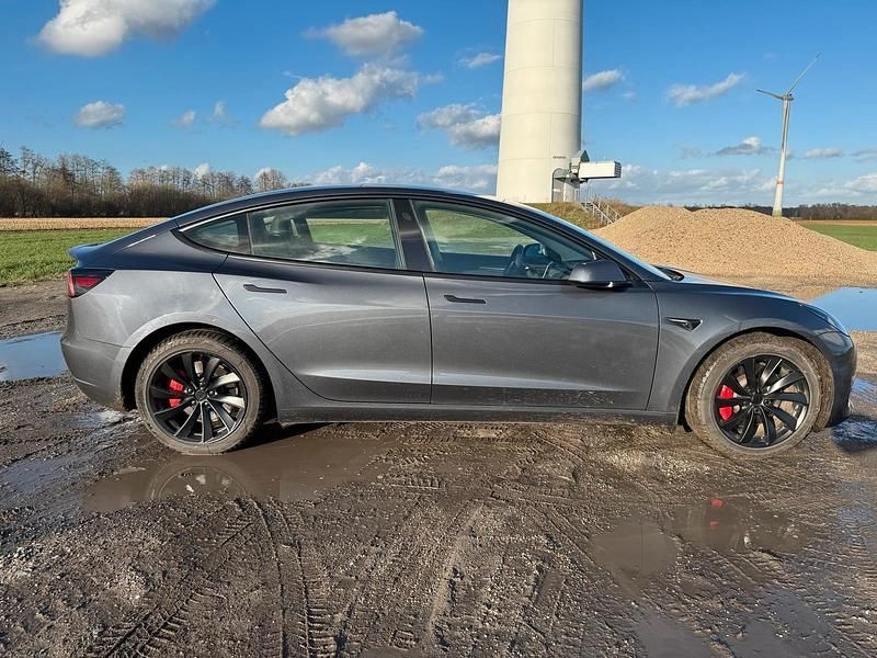 Gebraucht Tesla Model 3 377 kW (513 PS) 2022 Grau Limousine