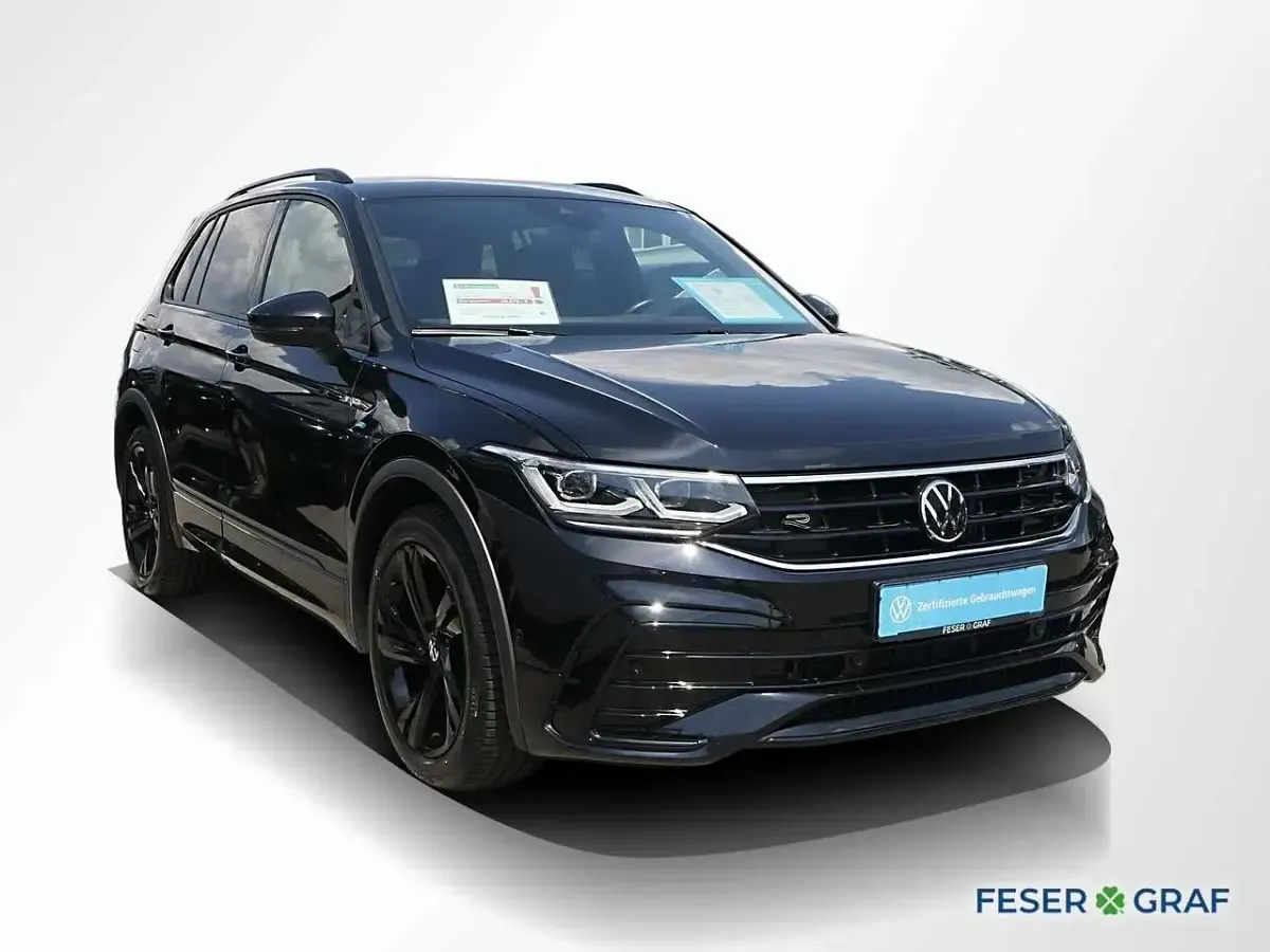 Gebraucht VW Tiguan R-line 150 PS (110 kW) 2023 Deep black perleffekt SUV