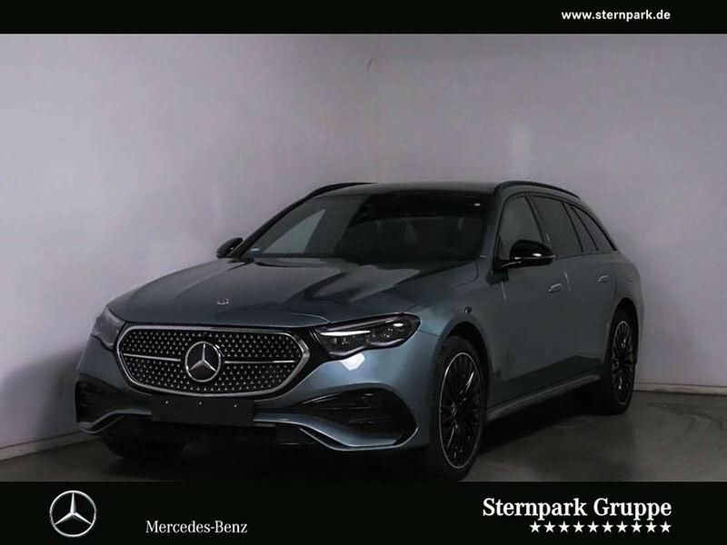 Lack verdesilber Gebraucht 2024 Mercedes E300 AMG Kombi | 64.950 € - Bild 1/4