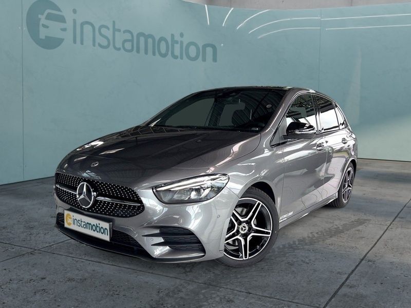 Grau Gebraucht 2022 Mercedes B200 AMG line Van / Kleinbus | 47.300 € - Bild 1/4