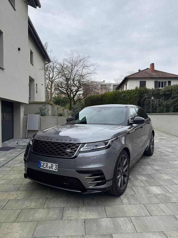 Gebraucht Land Rover Range Rover Velar SE Dynamic 250 PS (183 kW) 2023 Grau SUV
