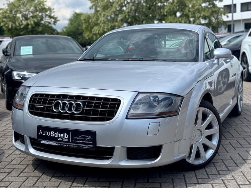 Lichtsilber metallic Gebraucht 2004 Audi TT Sport Coupé | 25.950 € - Bild 1/4