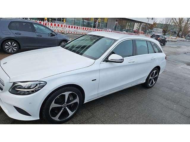 Gebraucht Mercedes C300 194 PS (142 kW) 2021 Kombi
