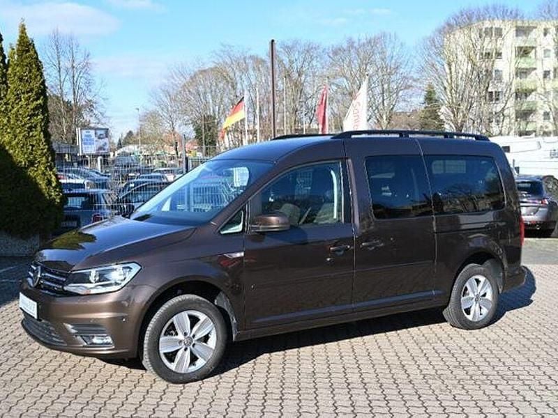 Gebraucht VW Caddy Maxi Comfortline 131 PS (96 kW) 2020 Braun Van / Kleinbus