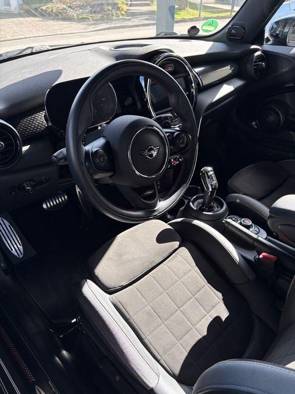 Gebraucht Mini John Cooper Works 231 PS (169 kW) 2021 Grau Kleinwagen
