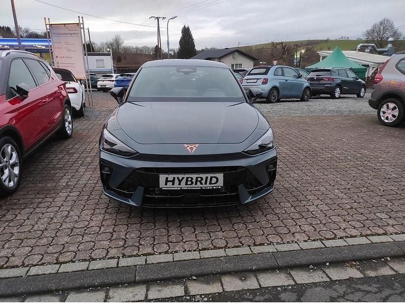 Neu Cupra Leon 204 PS (150 kW) 2026 Blau Limousine