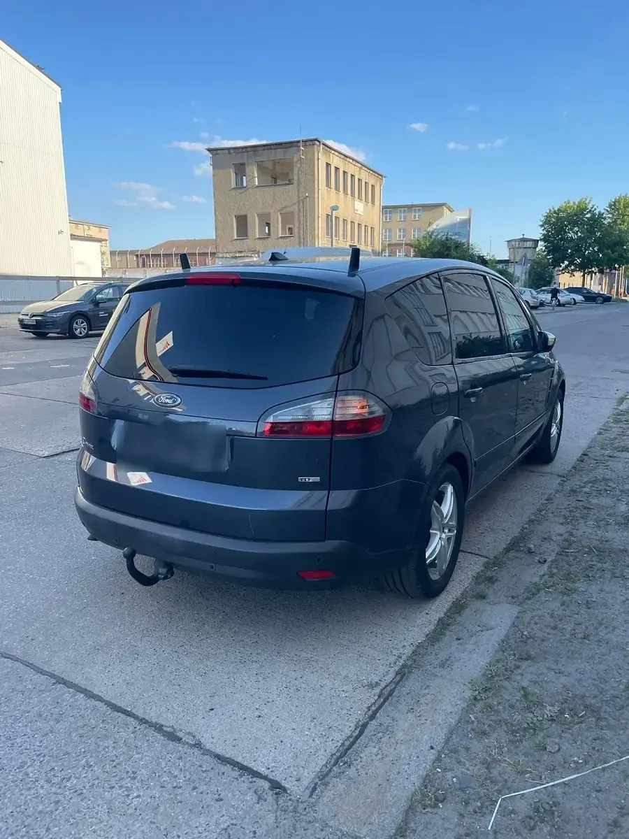 Gebraucht Ford S-MAX S 140 PS (102 kW) 2009 Blau Van / Kleinbus