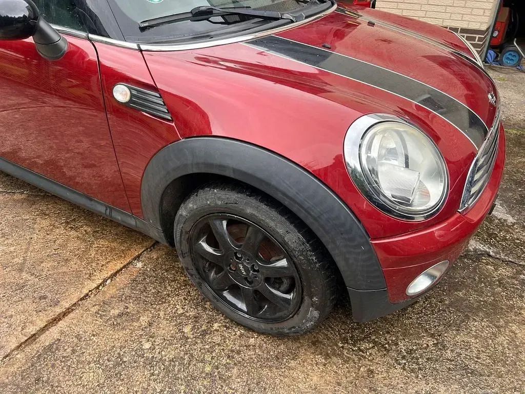 Gebraucht Mini Cooper 120 PS (88 kW) 2009 Rot Kleinwagen