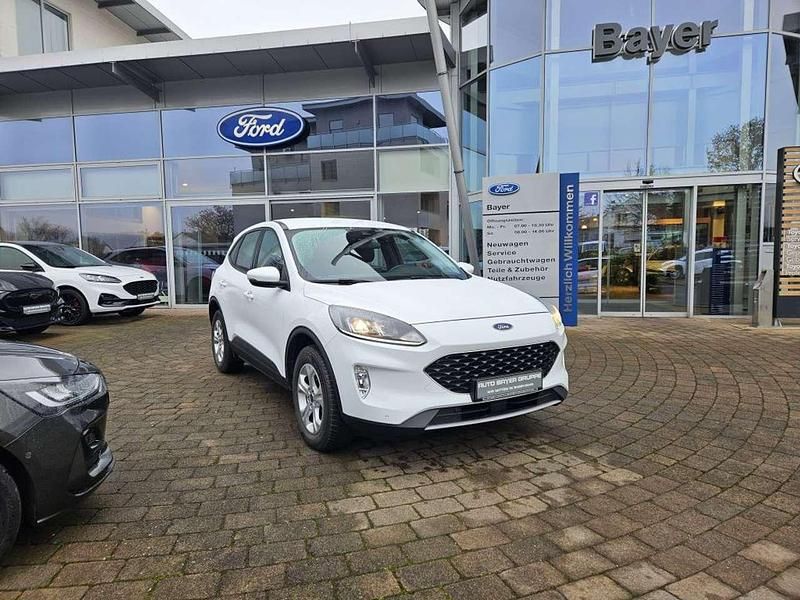 Gebraucht Ford Kuga Cool & Connect 224 PS (164 kW) 2021 Frozen white SUV