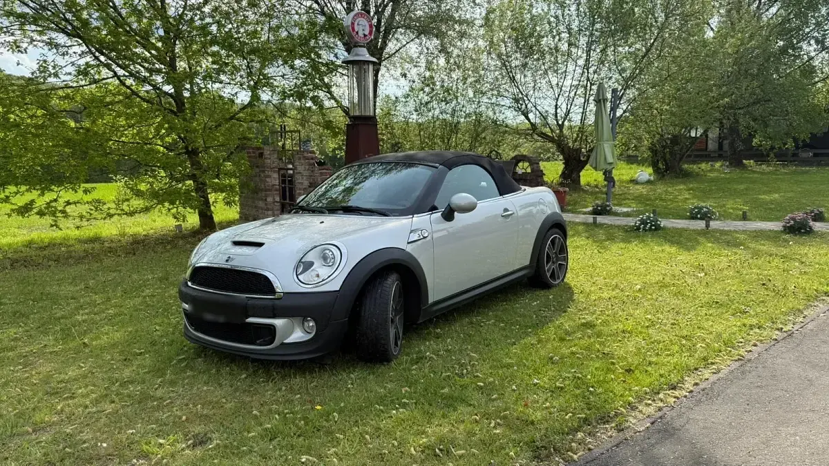 Gebraucht Mini Cooper Cabriolet 183 PS (134 kW) 2011 Weiß Cabrio
