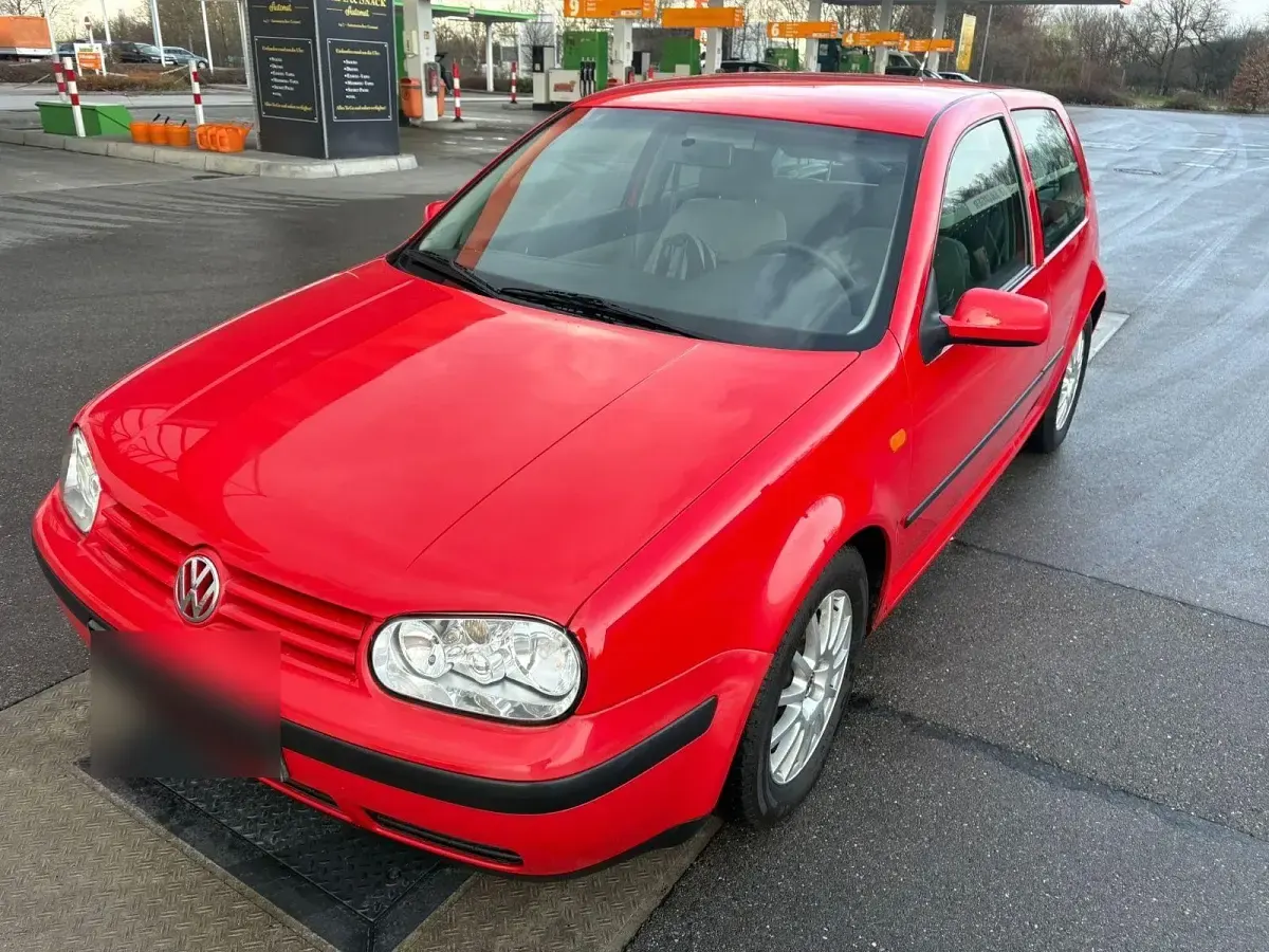 Gebraucht VW Golf III Basis 75 PS (55 kW) 1998 Rot Limousine