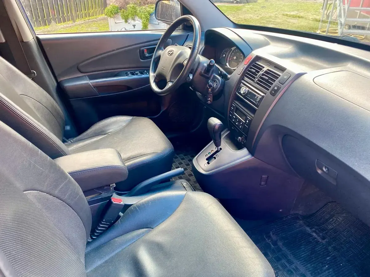 Gebraucht Hyundai Tucson GLS 177 PS (130 kW) 2005 Blau SUV
