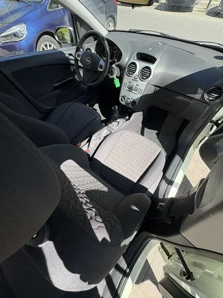 Gebraucht Opel Corsa Active 95 PS (69 kW) 2013 Kleinwagen