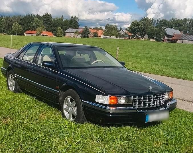 Blau Gebraucht 1997 Cadillac Seville Limousine | 3.100 € - Bild 1/4
